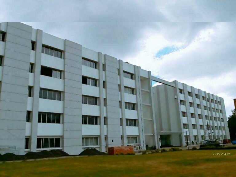 KUSUMDEVI SUNDERLAL JAIN DENTAL COLLEGE